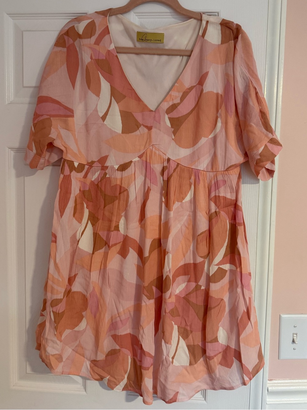 Peach-Pink Abstract Print V-Neck Dress